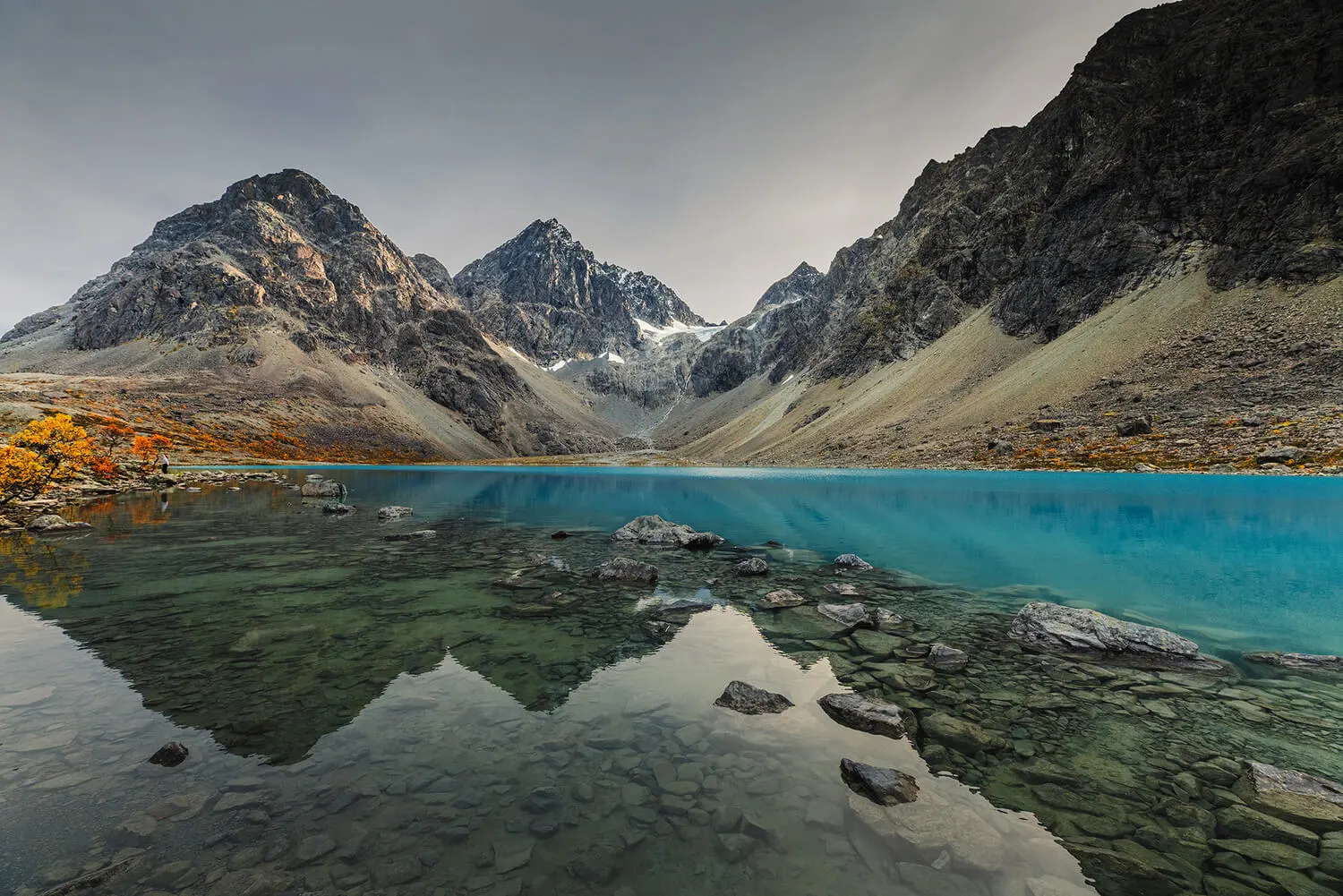 Podróż przez północną Norwegię z Marumi CPL EXUS Mark II - szerokie zastosowania filtra polaryzacyjnego w fotografii krajobrazowej.